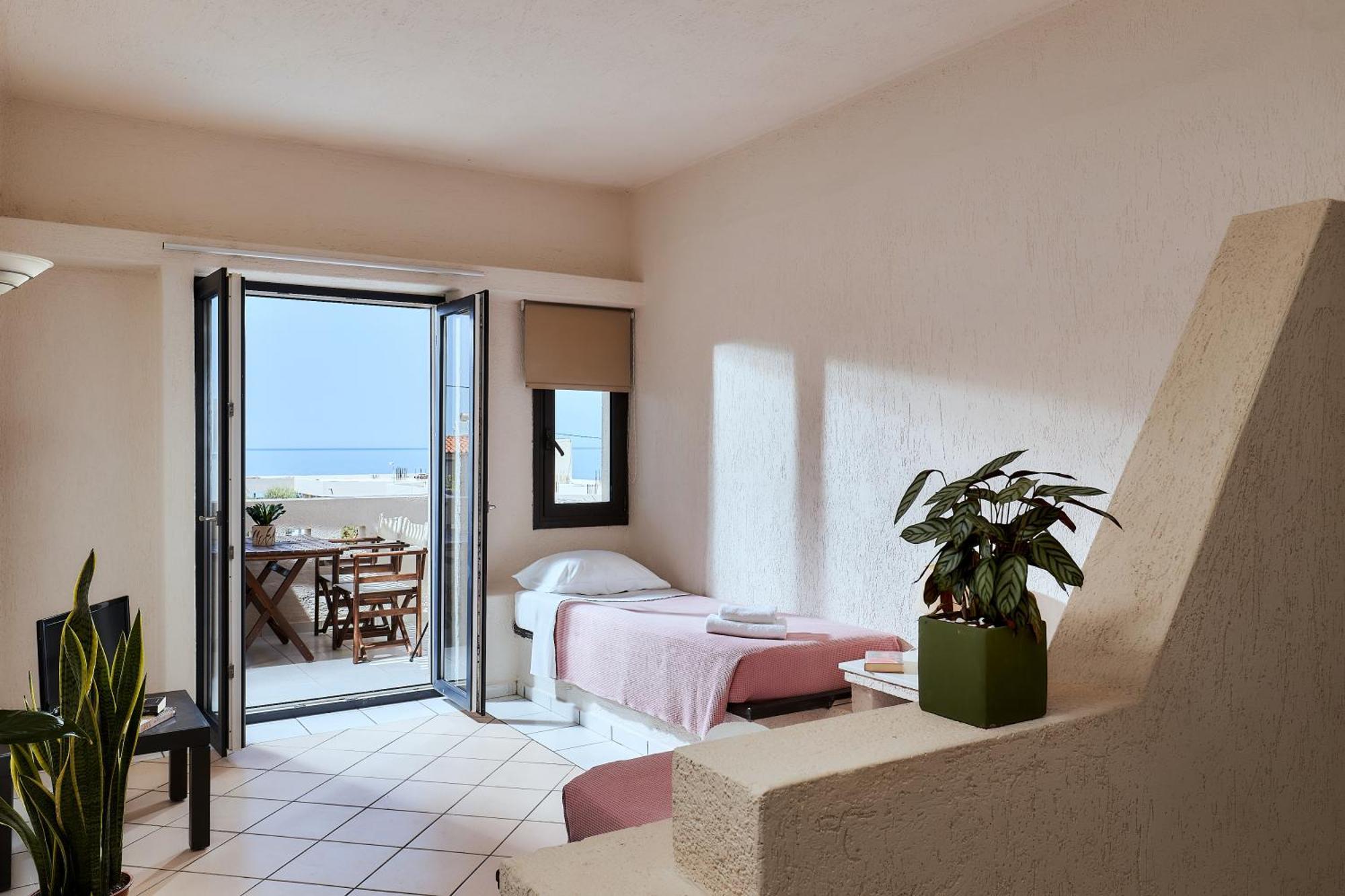 Creteco Hotel & Suites Goúrnes Εξωτερικό φωτογραφία
