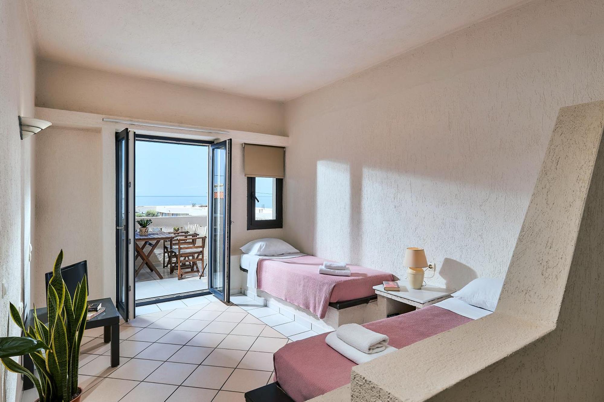 Creteco Hotel & Suites Goúrnes Εξωτερικό φωτογραφία