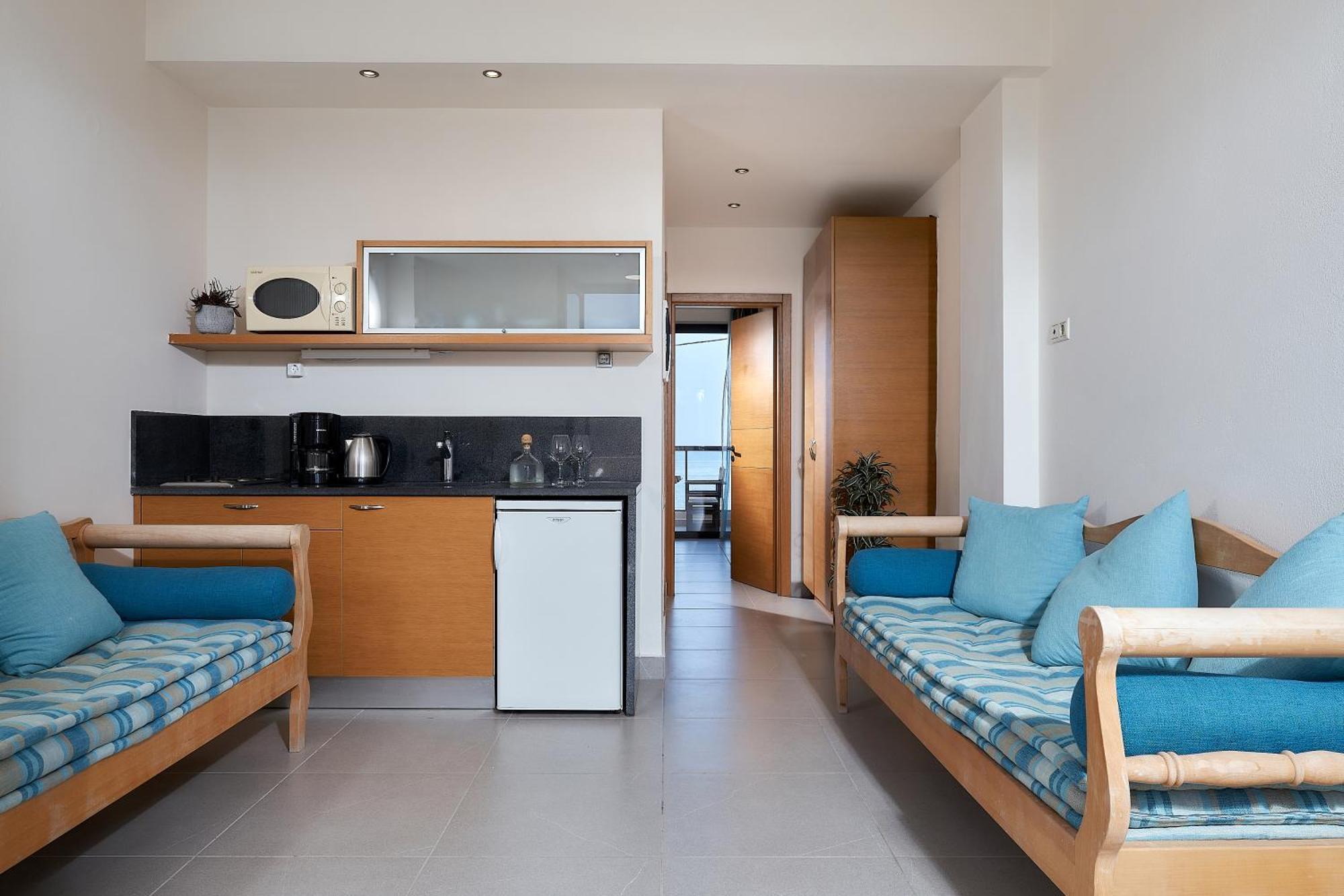 Creteco Hotel & Suites Goúrnes Εξωτερικό φωτογραφία